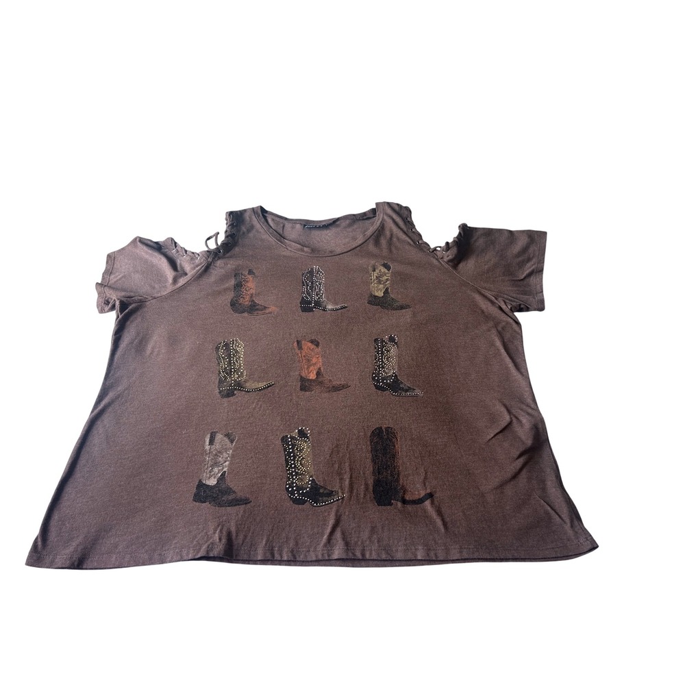 Womens Joei & I 3X Cold Shoulder Brown Cowboy Boots Graphic T-Shirt‎